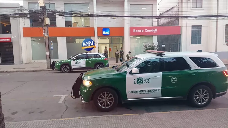 Carabineros frustra millonario robo en Banco Itaú de Curicó