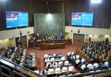 Cámara de Diputadas y Diputados investigará uso irregular de licencias médicas y revelará nombres de legisladores involucrados Cámara de Diputadas y Diputados aprueba unánimemente la creación del Servicio Nacional de Acceso a la Justicia y Defensoría de las Víctimas