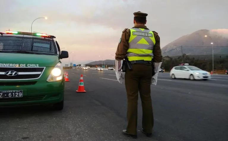 Carabineros refuerza la seguridad en las principales rutas del Maule Norte por el feriado extra largo de Fiestas Patrias Carabineros refuerza la seguridad en las principales rutas del Maule Norte por el feriado extra largo de Fiestas Patrias