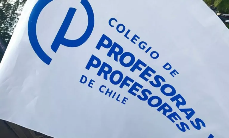 Colegio de Profesores convoca a paro nacional de advertencia para el 15 de mayo Colegio de Profesores convoca a paro nacional de advertencia para el 15 de mayo