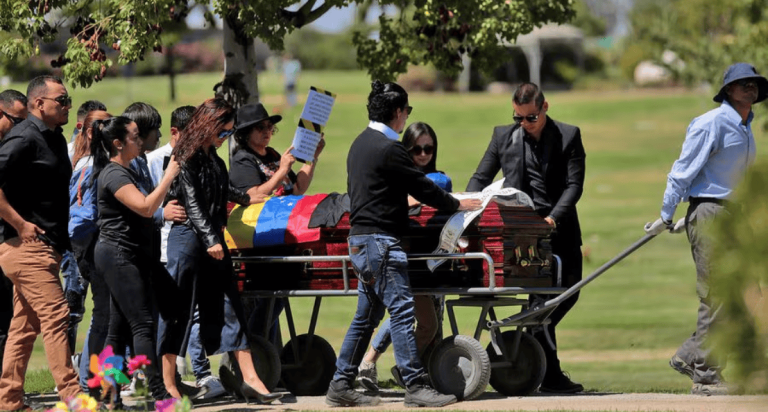 Encuesta revela preocupación ciudadana ante crimen organizado y gestión política en Chile Encuesta revela preocupación ciudadana ante crimen organizado y gestión política en Chile