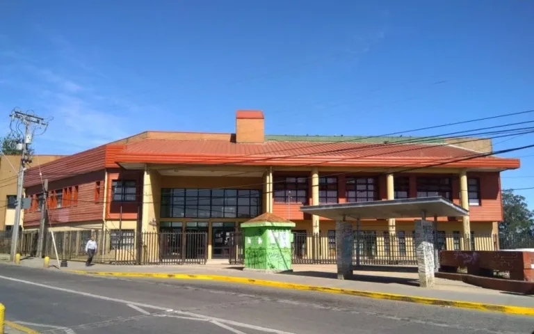 Un adolescente fue detenido tras el fatal apuñalamiento de un estudiante en Lota Un adolescente fue detenido tras el fatal apuñalamiento de un estudiante en Lota