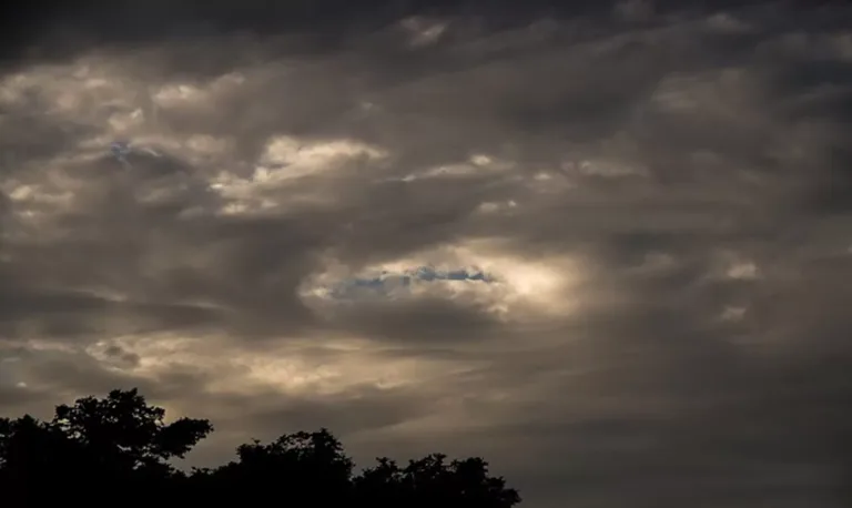 Región del Maule se prepara para un lunes con cielos grises y lluvia ligera Región del Maule se prepara para un lunes con cielos grises y lluvia ligera