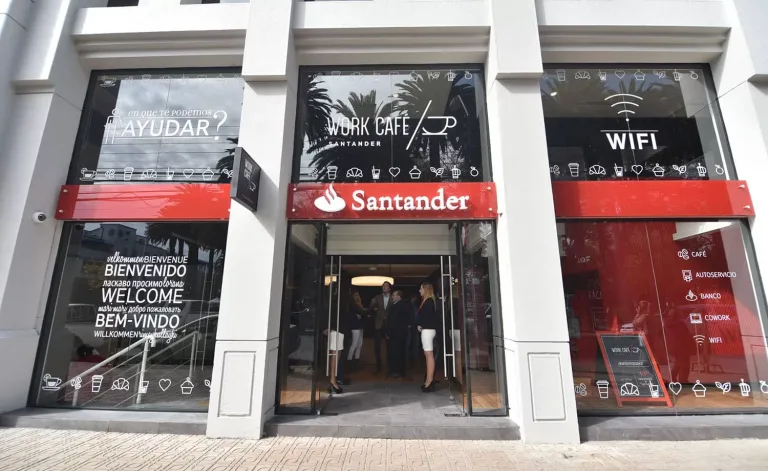 Banco Santander sufre acceso no autorizado en base de datos de clientes Banco Santander sufre acceso no autorizado en base de datos de clientes