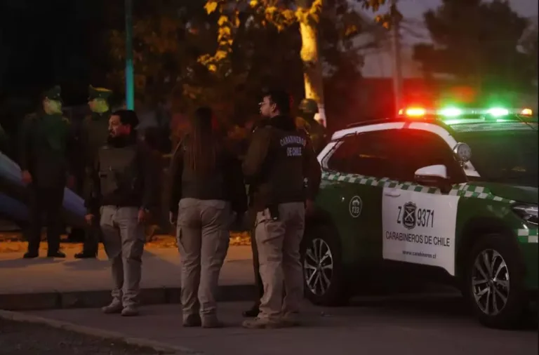 Buscan a sujeto que durante la madrugada ingresó al río Loncomilla huyendo de un control de Carabineros