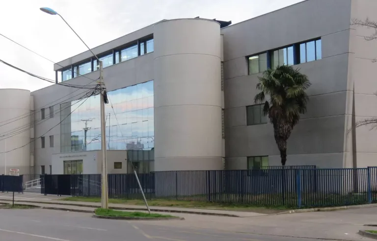 Prisión preventiva para padres formalizados por parricidio de lactante de 6 meses en Curicó Prisión preventiva para padres formalizados por parricidio de lactante de 6 meses en Curicó