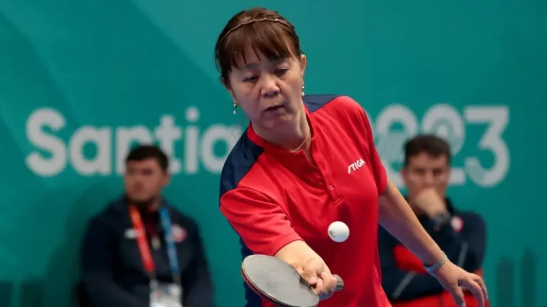 Tania Zeng, la tenimesista chilena, se clasifica para los Juegos Olímpicos de París 2024 Tania Zeng, la tenimesista chilena, se clasifica para los Juegos Olímpicos de París 2024