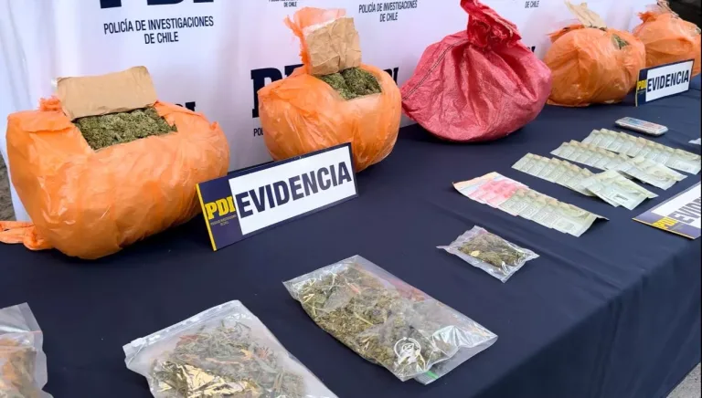 PDI intervino tienda de Grawshop por venta de Cannabis en Rancagua. PDI intervino tienda de Grawshop por venta de Cannabis en Rancagua.