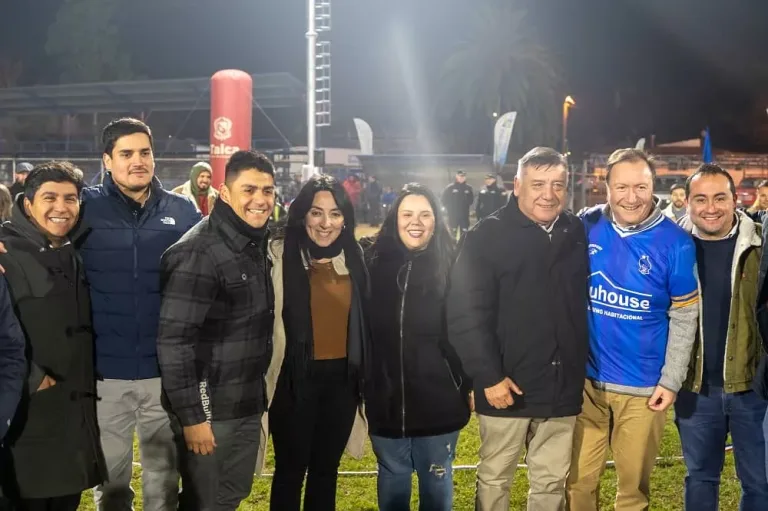 Inauguran nueva iluminación LED en el Club Deportivo Seminario en Talca, financiada por el Gobierno Regional del Maule