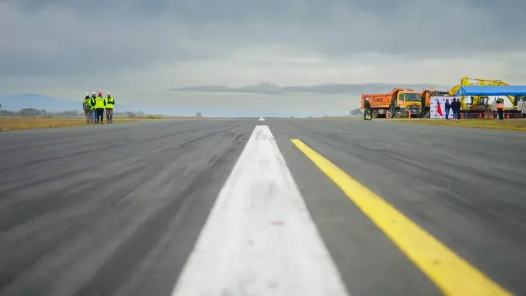 Iniciaron las obras de la segunda etapa del mejoramiento del Aeródromo El Boldo en Cauquenes