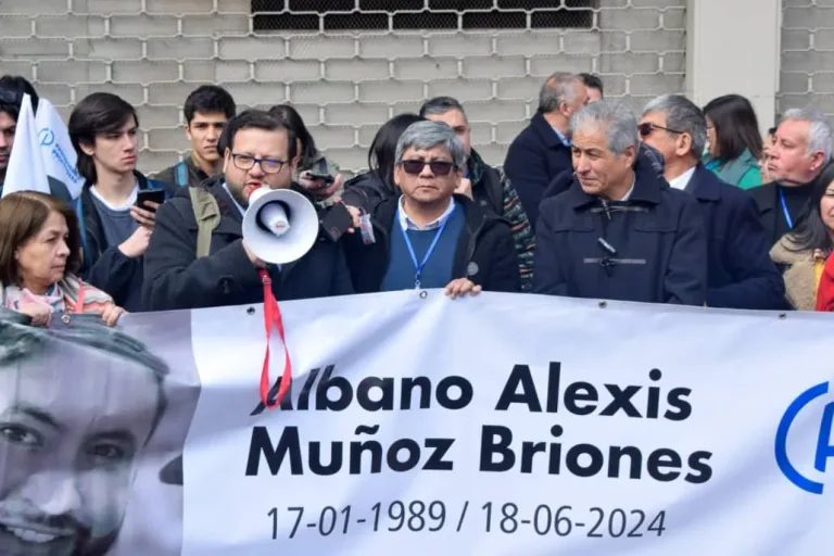 Juzgado de Molina inicia proceso por demanda de Tutela de Derechos Fundamentales en Liceo Local Juzgado de Molina inicia proceso por demanda de Tutela de Derechos Fundamentales en Liceo Local
