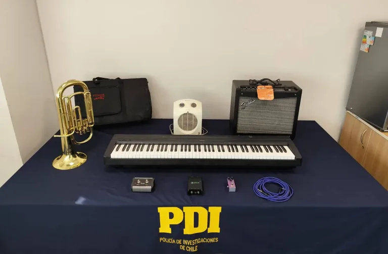 Recuperan instrumentos musicales robados al Liceo Comercial de Linares