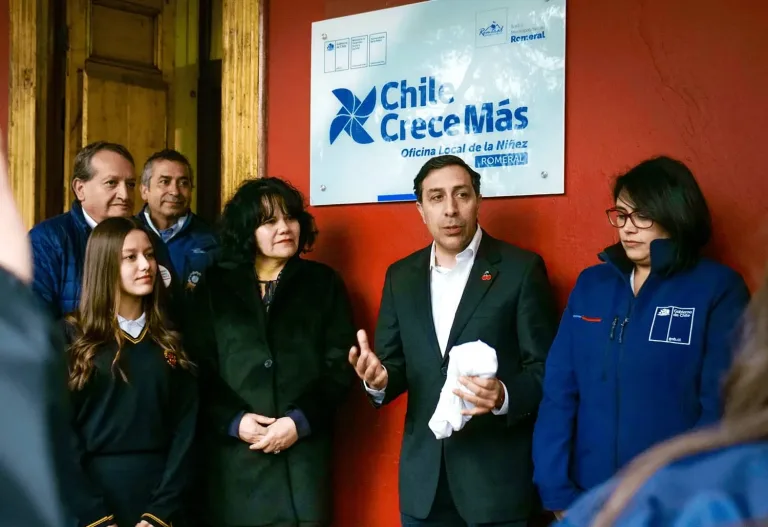 Romeral inaugura la Oficina de la Niñez para fortalecer la protección de los derechos de los niños de la comuna Romeral inaugura la Oficina de la Niñez para fortalecer la protección de los derechos de los niños de la comuna
