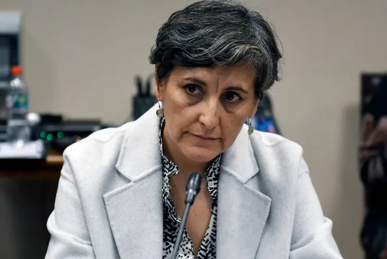 Ministra de Salud aborda irregularidades en Listas de Espera del Hospital de Talca y otros recintos de salud del país