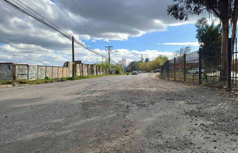 Concejo Municipal de Curicó aprueba adjudicación de las obras de reposición de pavimento en camino a Tutuquén
