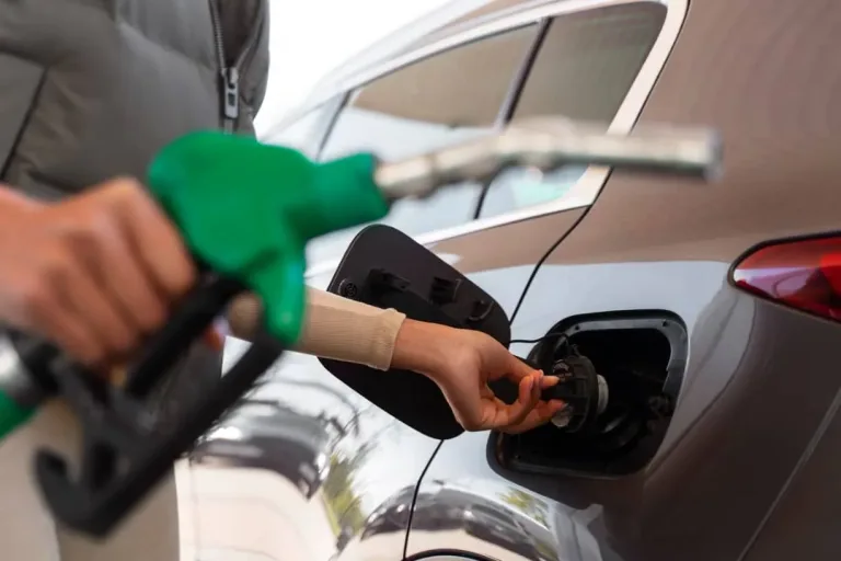 Bajan los precios de los combustibles a partir del jueves 5 de septiembre Bajan los precios de los combustibles a partir del jueves 5 de septiembre