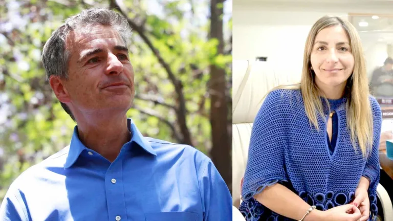 Andrés Velasco (CIU), exministro de Hacienda, destaca su vínculo con Molina y apoya públicamente a Giovanna Paredes Andrés Velasco (CIU), exministro de Hacienda, destaca su vínculo con Molina y apoya públicamente a Giovanna Paredes