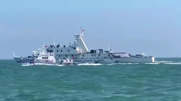 China anuncia ejercicios militares con fuego real cerca de la isla principal de Taiwán China anuncia ejercicios militares con fuego real cerca de la isla principal de Taiwán
