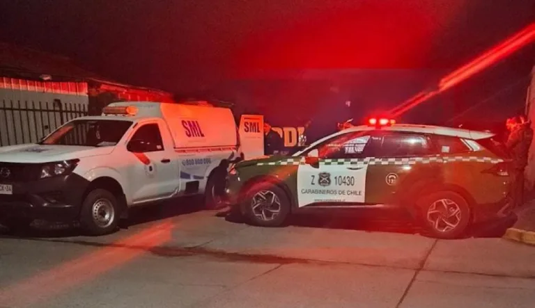 Encuentran persona fallecida al interior de un vehículo en Curicó Encuentran persona fallecida al interior de un vehículo en Curicó
