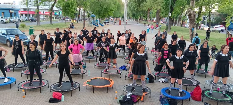 Se realizó entretenida clase de “Jump” con temática de Halloween en Curicó Se realizó entretenida clase de “Jump” con temática de Halloween en Curicó