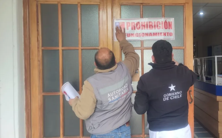 Seremi de Salud de O’Higgins ordena la suspensión de actividades en un colegio de San Vicente de Tagua Tagua por riesgos sanitarios Seremi de Salud de O’Higgins ordena la suspensión de actividades en un colegio de San Vicente de Tagua Tagua por riesgos sanitarios