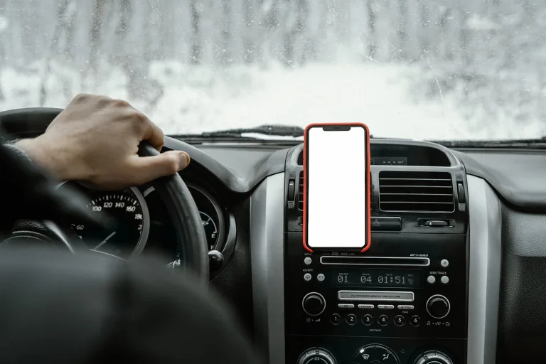 Estudiantes chilenos desarrollan aplicación para prevenir accidentes de tráfico por fatiga al volante Estudiantes chilenos desarrollan aplicación para prevenir accidentes de tráfico por fatiga al volante