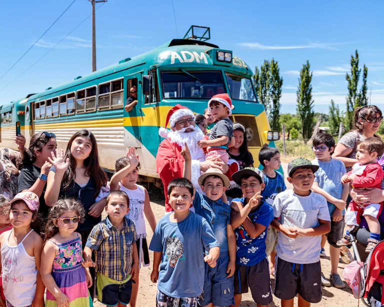 Se inició la campaña de Recolección de Juguetes para el tradicional Tren Navideño en el Maule Se inició la campaña de Recolección de Juguetes para el tradicional Tren Navideño en el Maule
