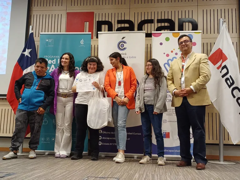Municipalidad de Curicó premió a los ganadores del concurso “Pinceles de Cambio 2024”