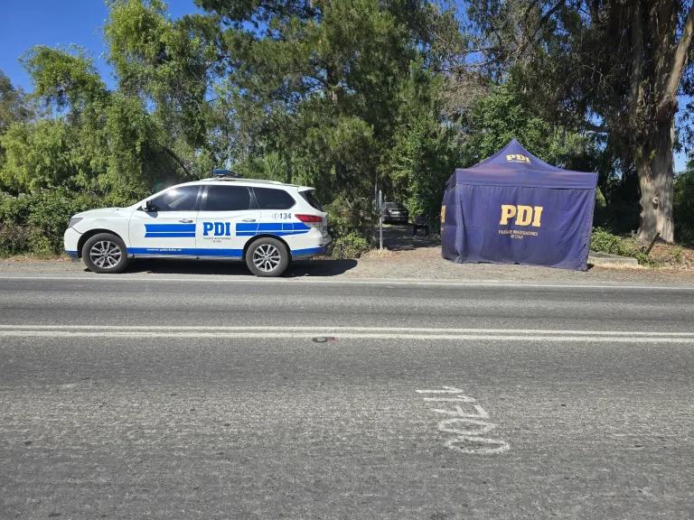 Investigan hallazgo de hombre fallecido en canal de regadío en Linares