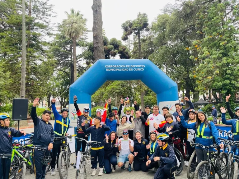 Travesía por la inclusión laboral que comenzó en Puerto Varas llegó a la ciudad de Curicó.