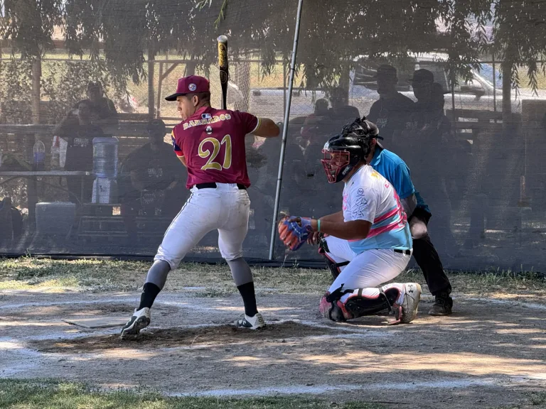 Exitosa realización del cuadrangular de softbol en Curicó