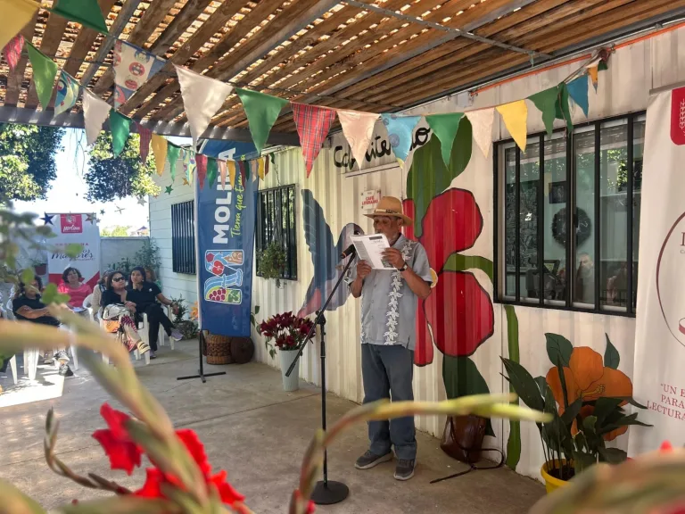 Inauguran nuevas instalaciones del Café Literario en Lontué