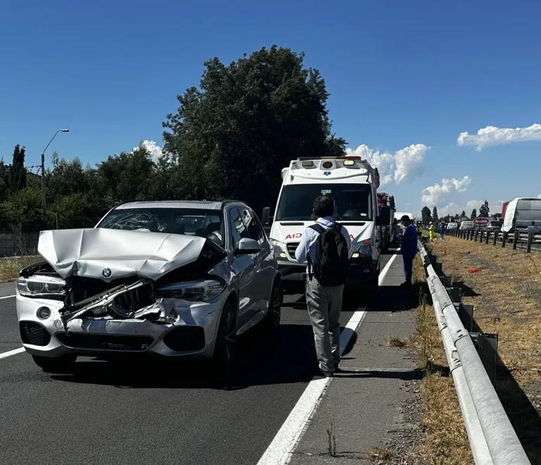 Colisión múltiple deja 12 lesionados en ruta 5 sur frente a  Rengo
