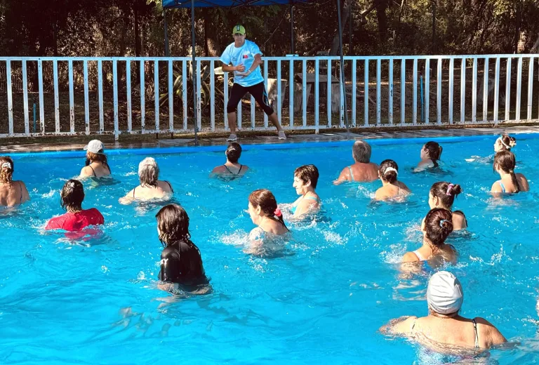 Aqua Zumba en el Parque Cerro Condell: Un encuentro con el movimiento y la naturaleza