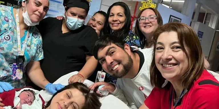 Mía Sánchez fue la primera bebé nacida este 2025 en la región de O’Higgins