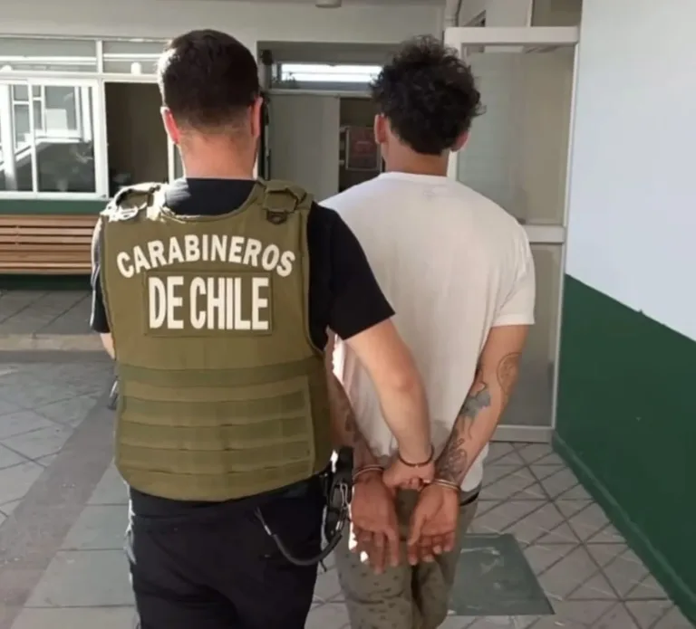 Carabineros del SEBV Rancagua detiene a prófugo que circulaba en vehículo robado