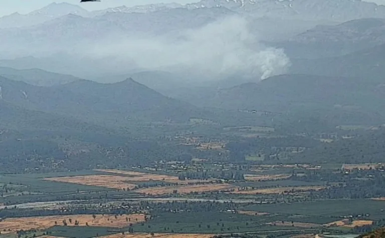 Incendio en Las Buitreras moviliza recursos y genera evacuación preventiva de turistas