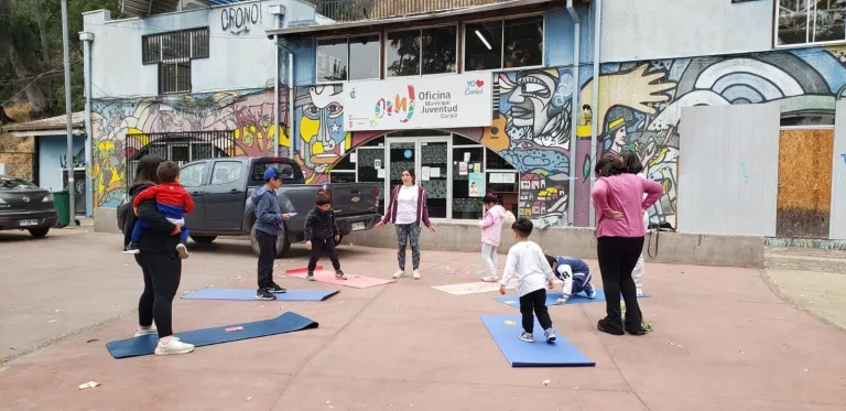 Taller Gratuito de «Yoga Kids Familiar» en Cerro Condell de Curicó