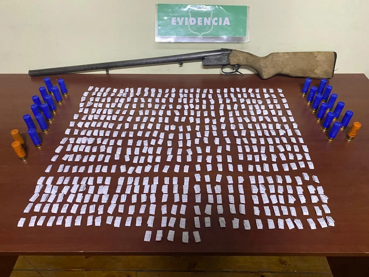 Carabineros detiene a tres sujetos por robo con violencia en Curicó ...