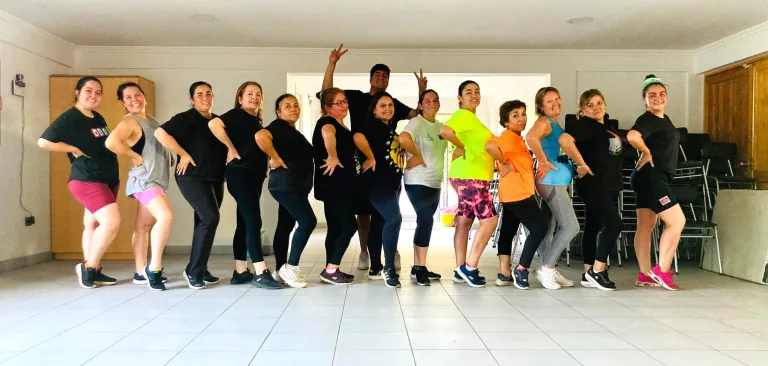 Taller de Zumba en Cinco Villas de Sarmiento