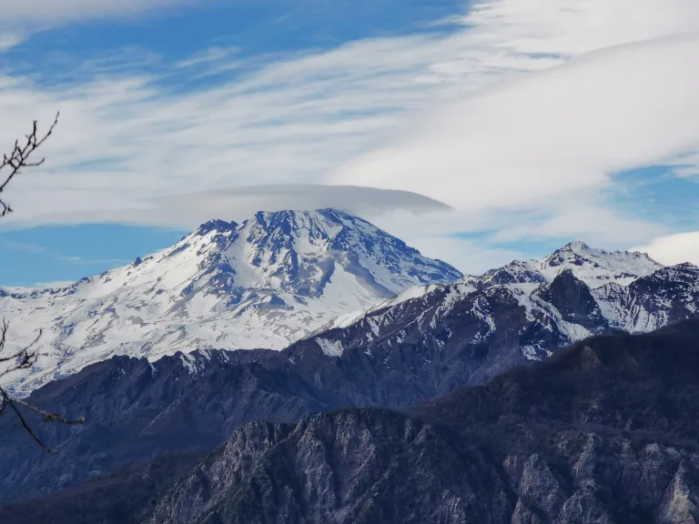 Sismo en el Complejo Volcánico Descabezado Grande genera evento volcano-tectónico