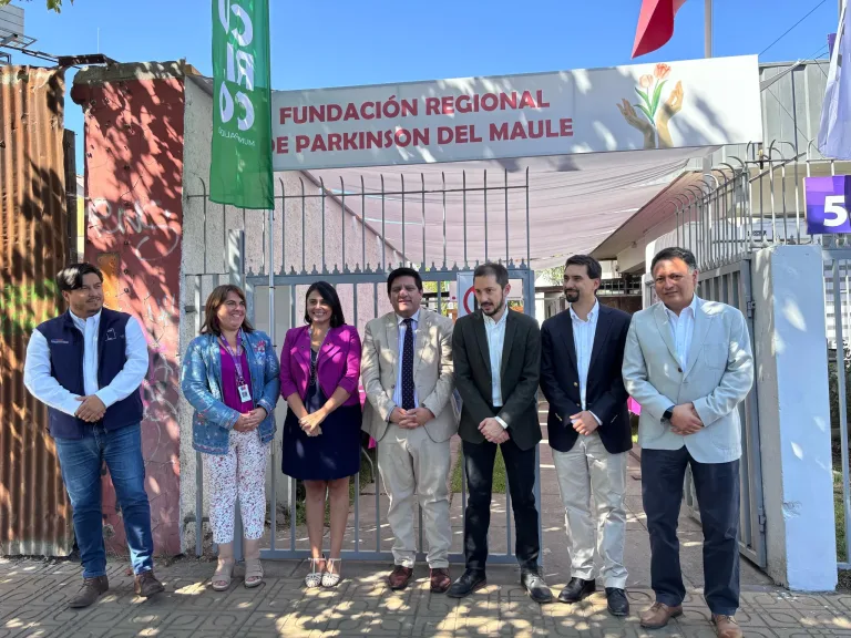 Municipalidad de Curicó recibió recinto para construir Casa de la Mujer