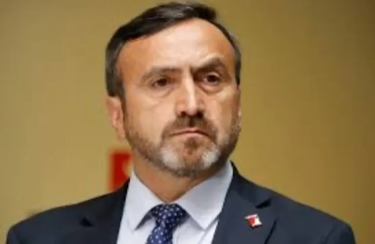 Corte de Talca revoca arresto domiciliario del diputado Pulgar y lo mantiene en prisión preventiva