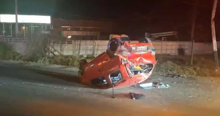 Choque vehicular en Talca deja a una persona herida de consideración