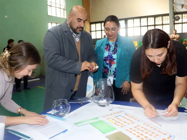Familias del conjunto habitacional San Bonifacio de Lontué realizaron elección de sus futuras viviendas