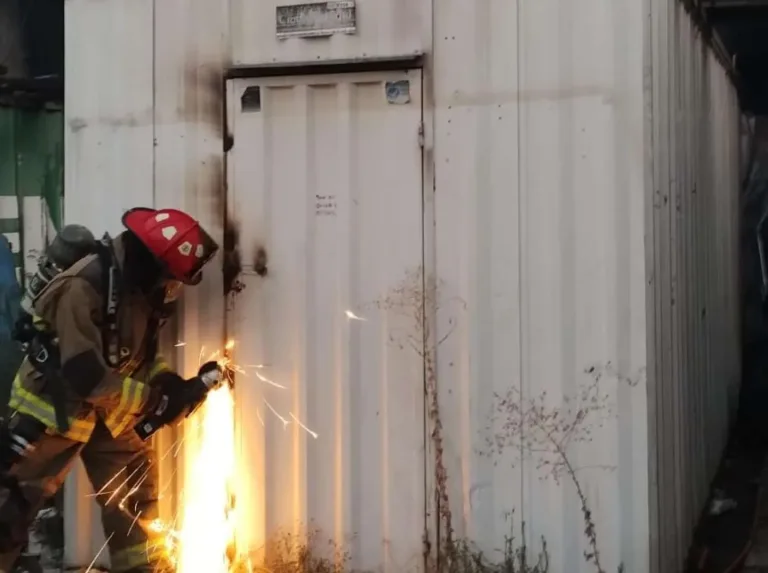 Investigan Incendio que afectó a bodega del Departamento de Finanzas del municipio de Graneros