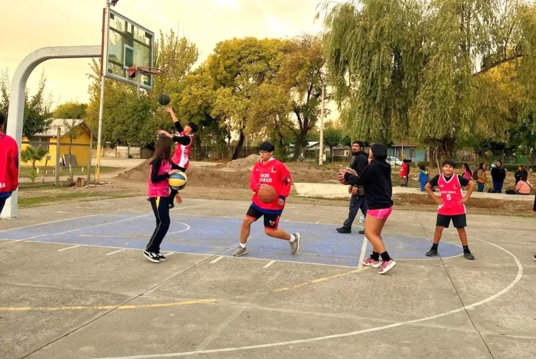 Club Deportivo Liceo Curicó: 93 años impulsando el básquetbol y la vida sana en la comunidad