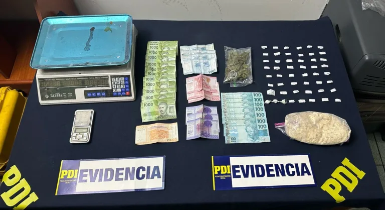 Detienen a cuatro sujetos implicados en delitos vinculados a drogas y armas en Linares y Romeral
