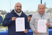 Curicó Unido jugará de local en Molina: alcalde de Molina y presidente del club curicano firman histórico acuerdo deportivo Alcalde de Molina y presidente del club Curico Unido firman histórico acuerdo deportivo