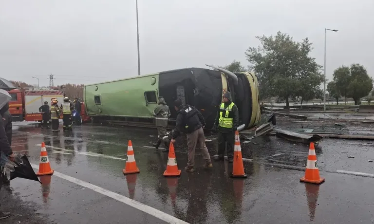 Con medidas cautelares queda conductor imputado por cuasidelito de homicidio tras accidente en Ruta 5 Sur frente a San Fernando
